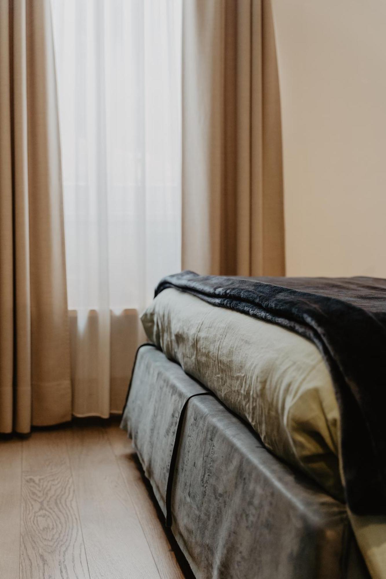 Albergo Caffe Centrale Mezzocorona Zewnętrze zdjęcie